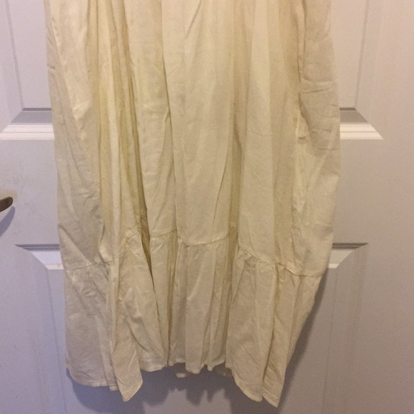 Old Navy Embroidered Tiered Summer Dress. NWOT - Picture 8 of 8